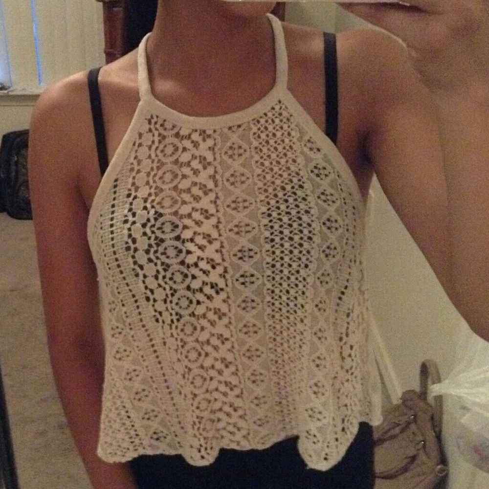 Cute American eagle crop top